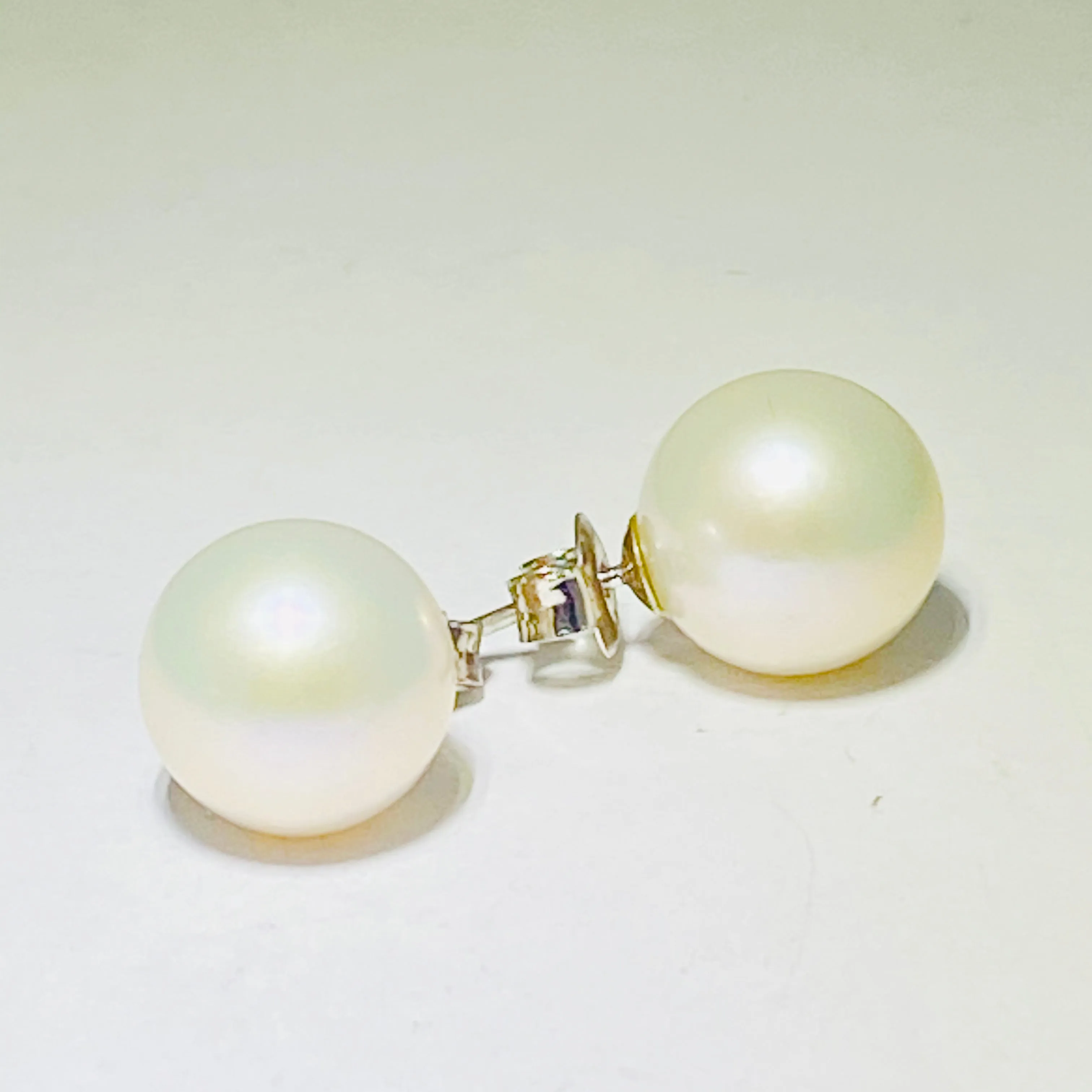 11.5mm Pearl Stud Earrings