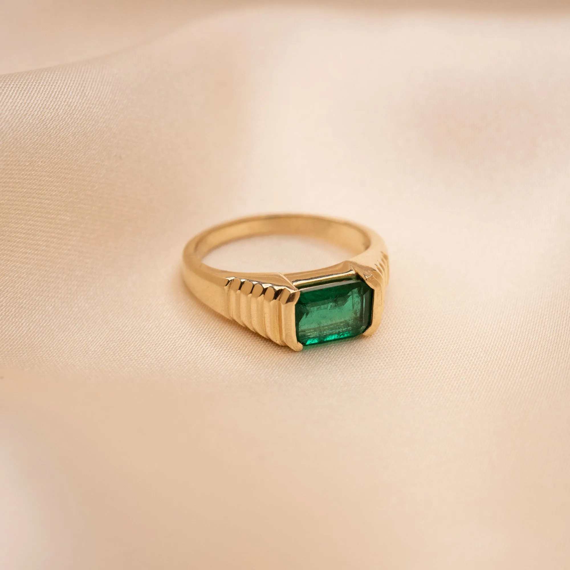 14k Emerald Pyramid Ring