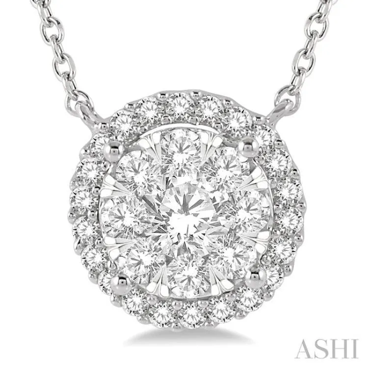 3/4 ctw Circular Round Cut Diamond Lovebright Necklace in 14K White Gold