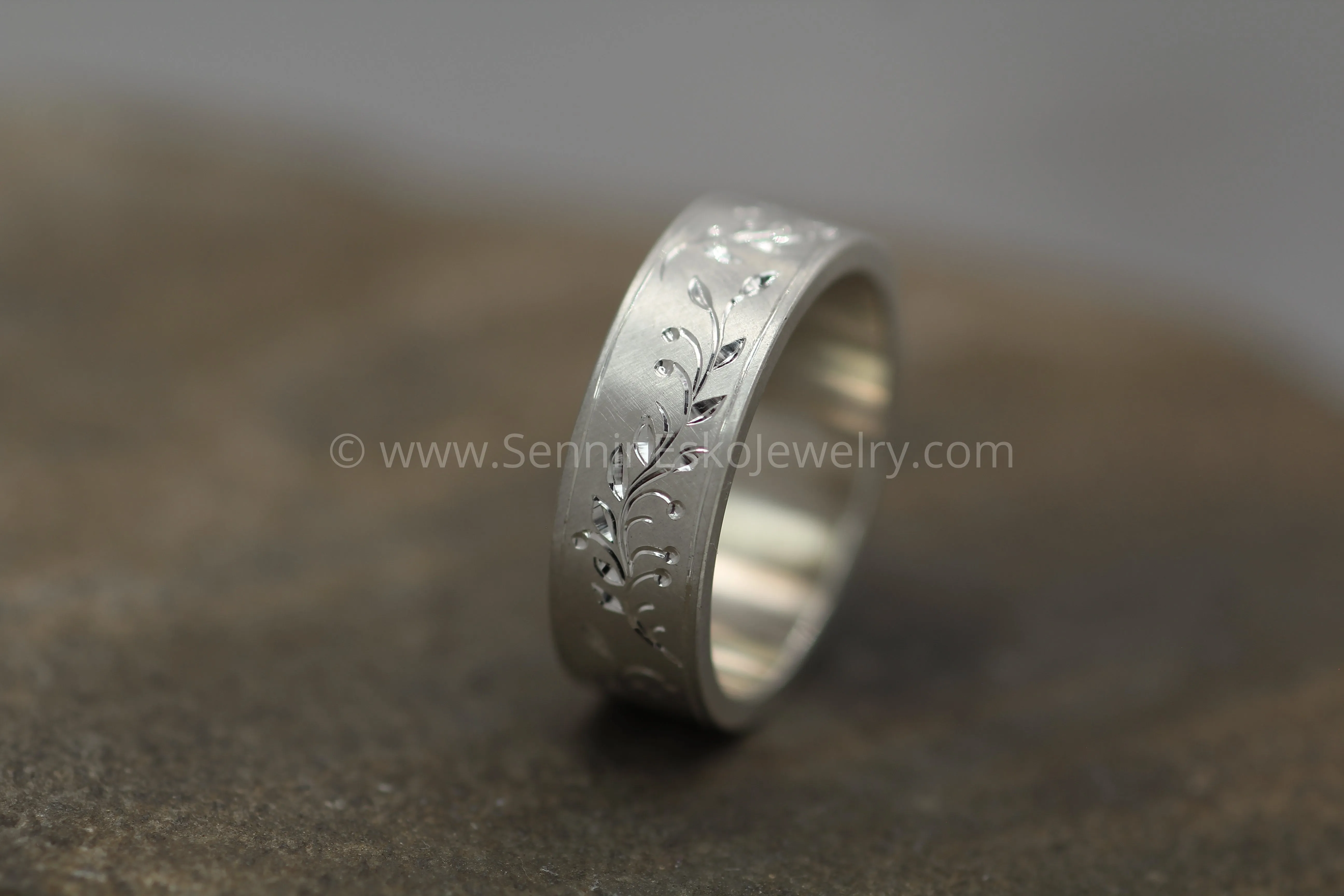 7x1.2mm Branches, Leaves & Berries Variation 1 - Silver Bright Cut Engraved Band