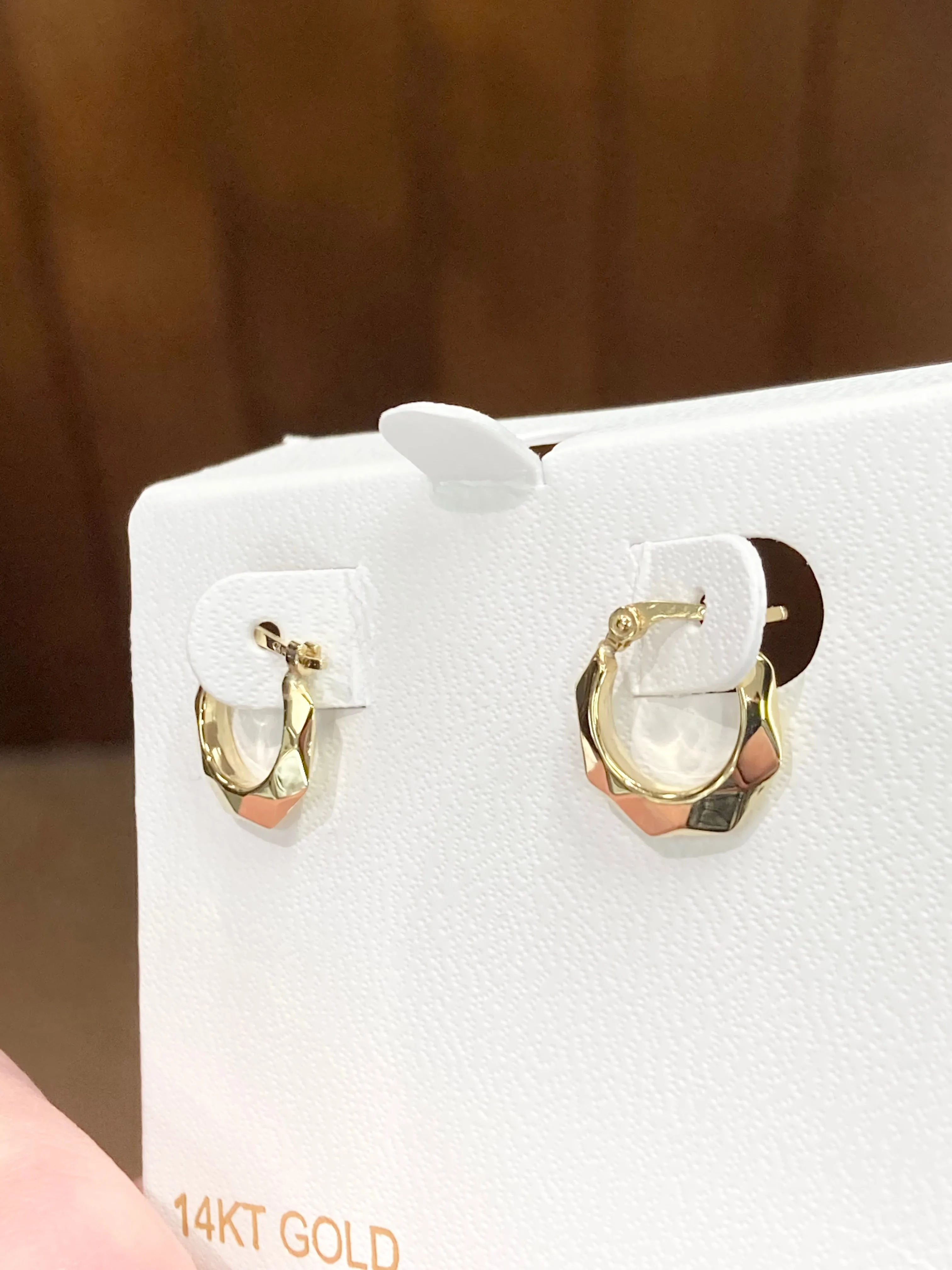 Diamond-Cut Gold Hoop Earrings