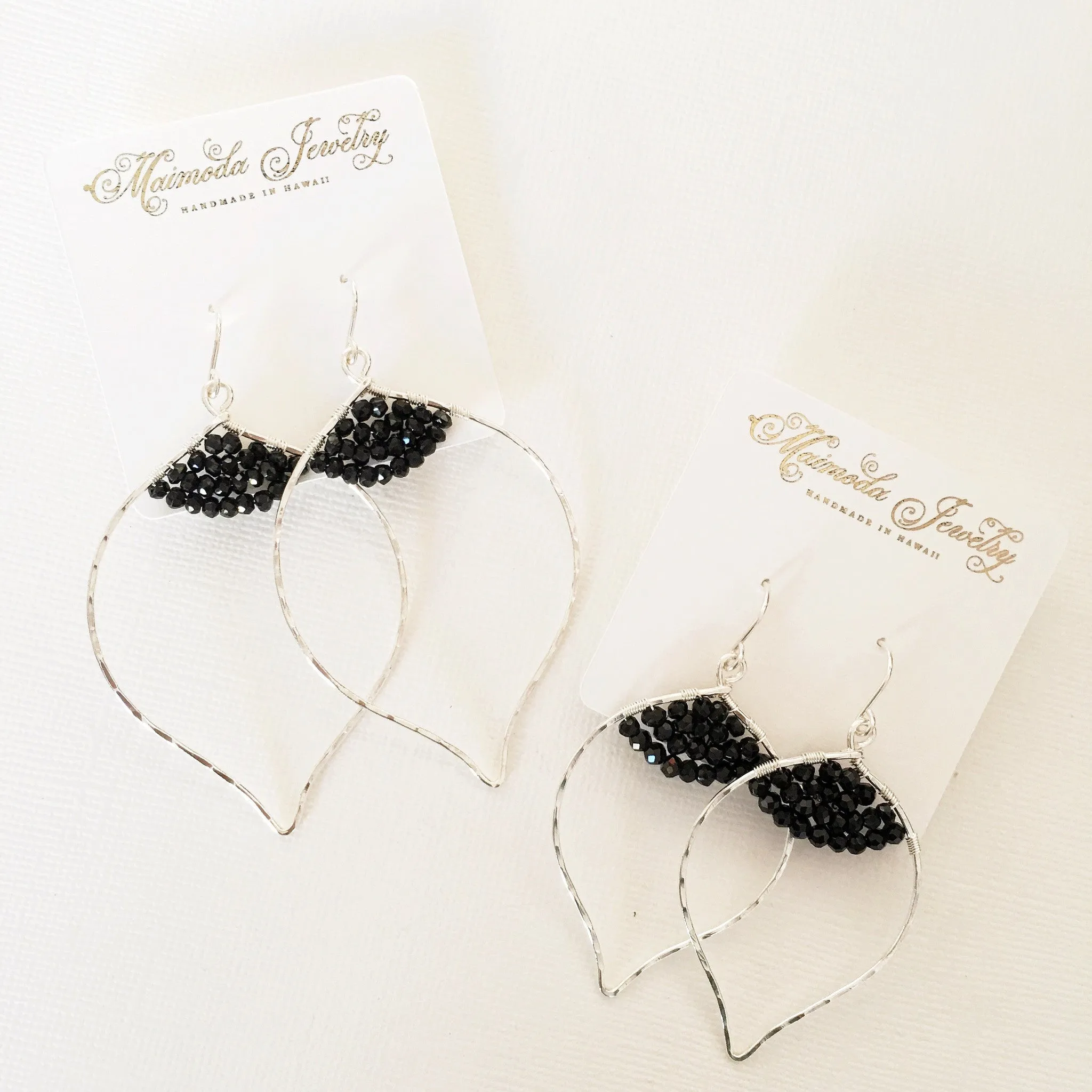 Earrings Wren- black spinel (E314)