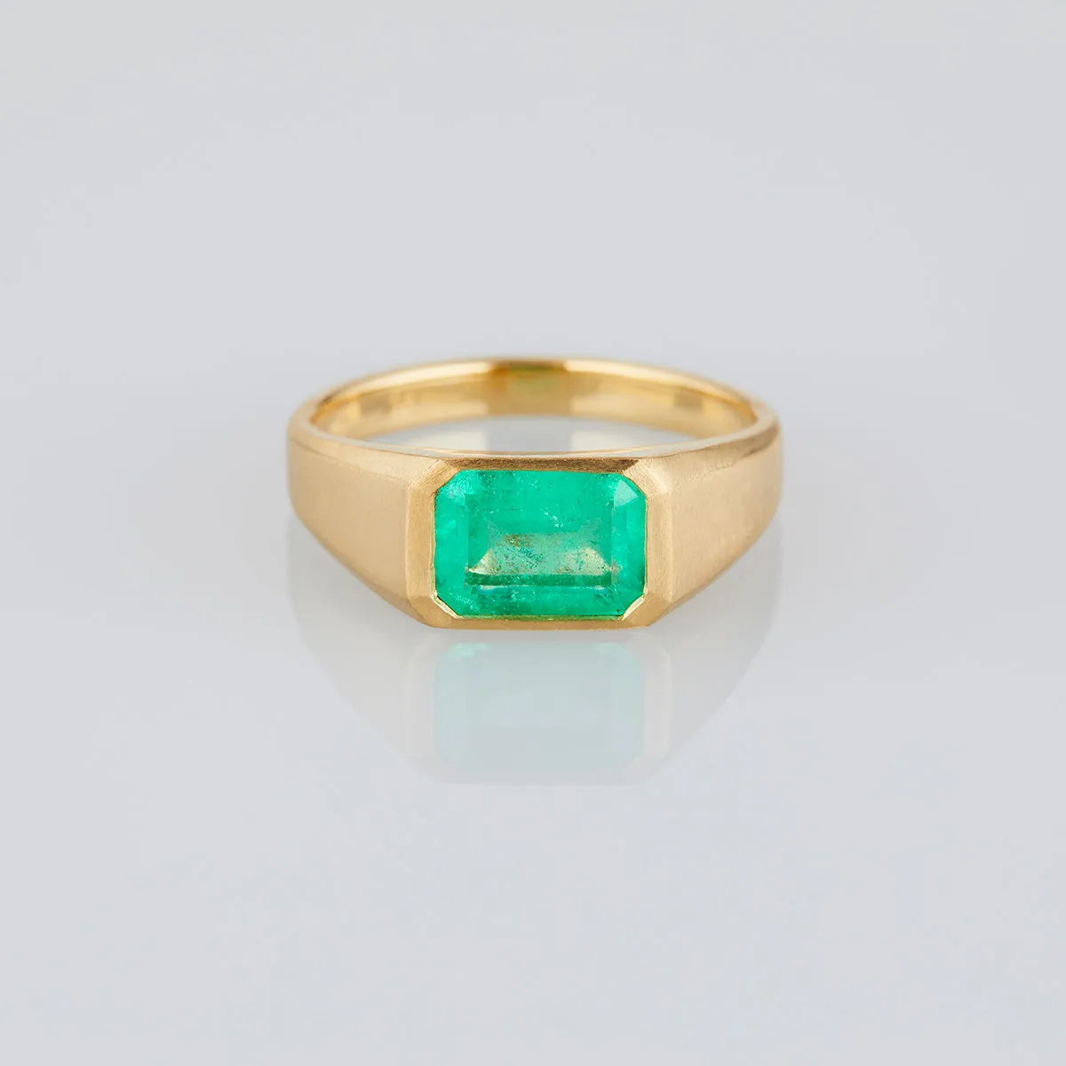 ER29-OOAK | 0.99 Carat One-of-a-Kind Emerald Ring