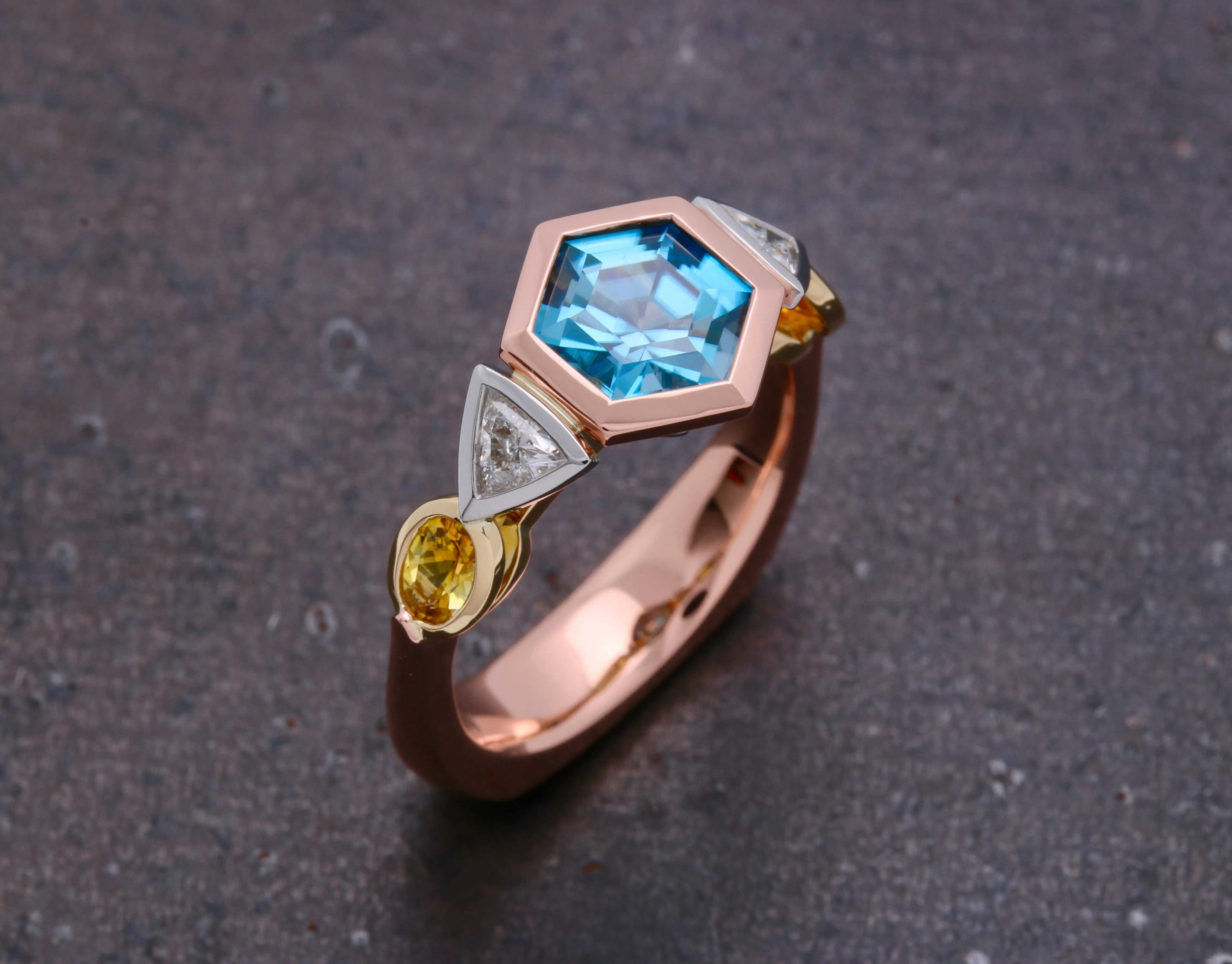 Fiorazur Ring