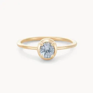 heart’s echo one-of-a-kind ring - 14k yellow gold, white blue oval sapphire AC