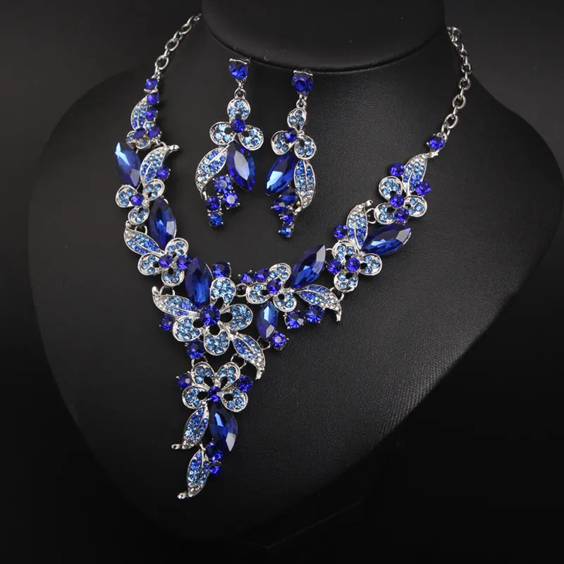 Hot-selling European and American jewelry set crystal necklace short collarbone fashion