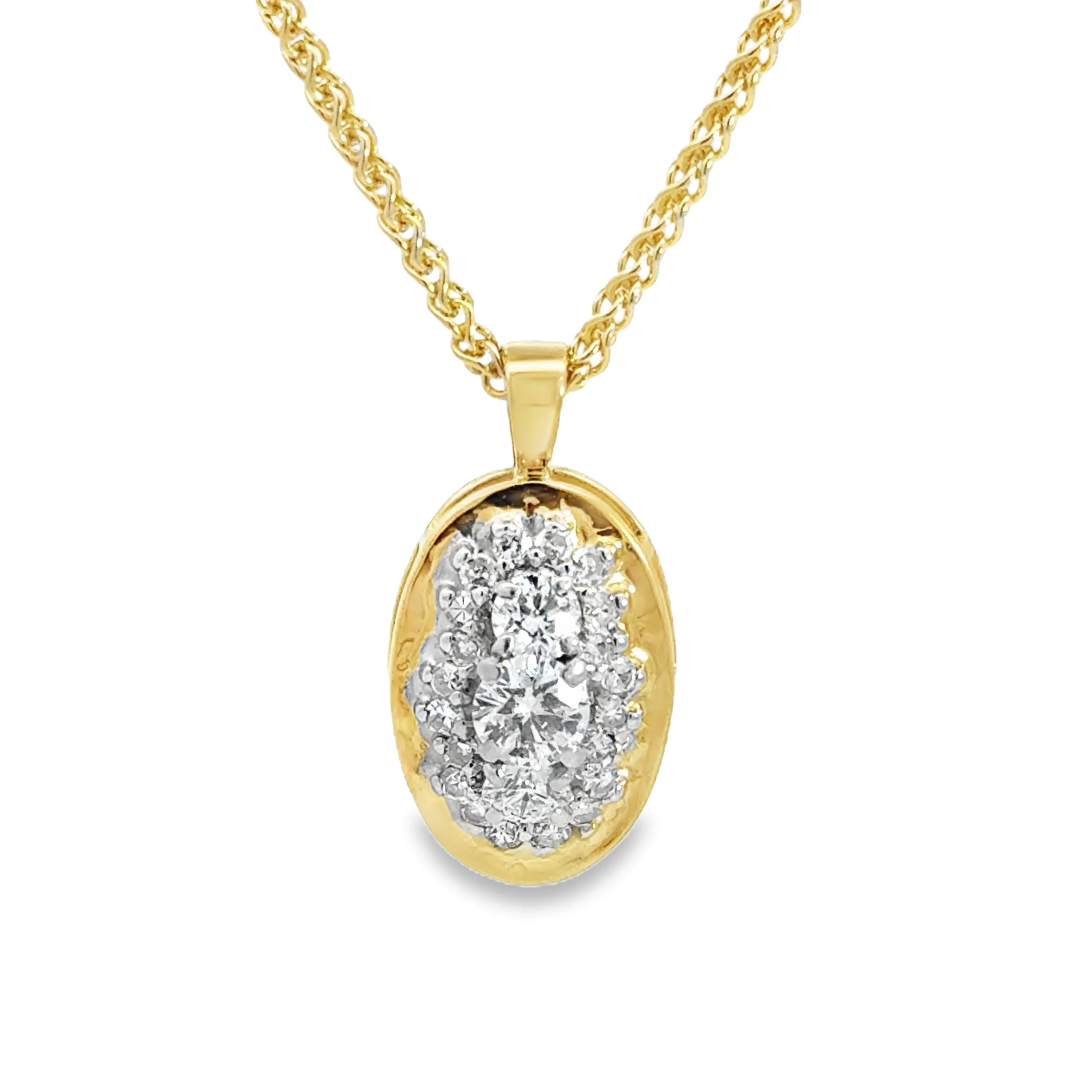 Kirkland Jewelry Estate | 14K Yellow Gold Diamond Cluster Pendant Necklace