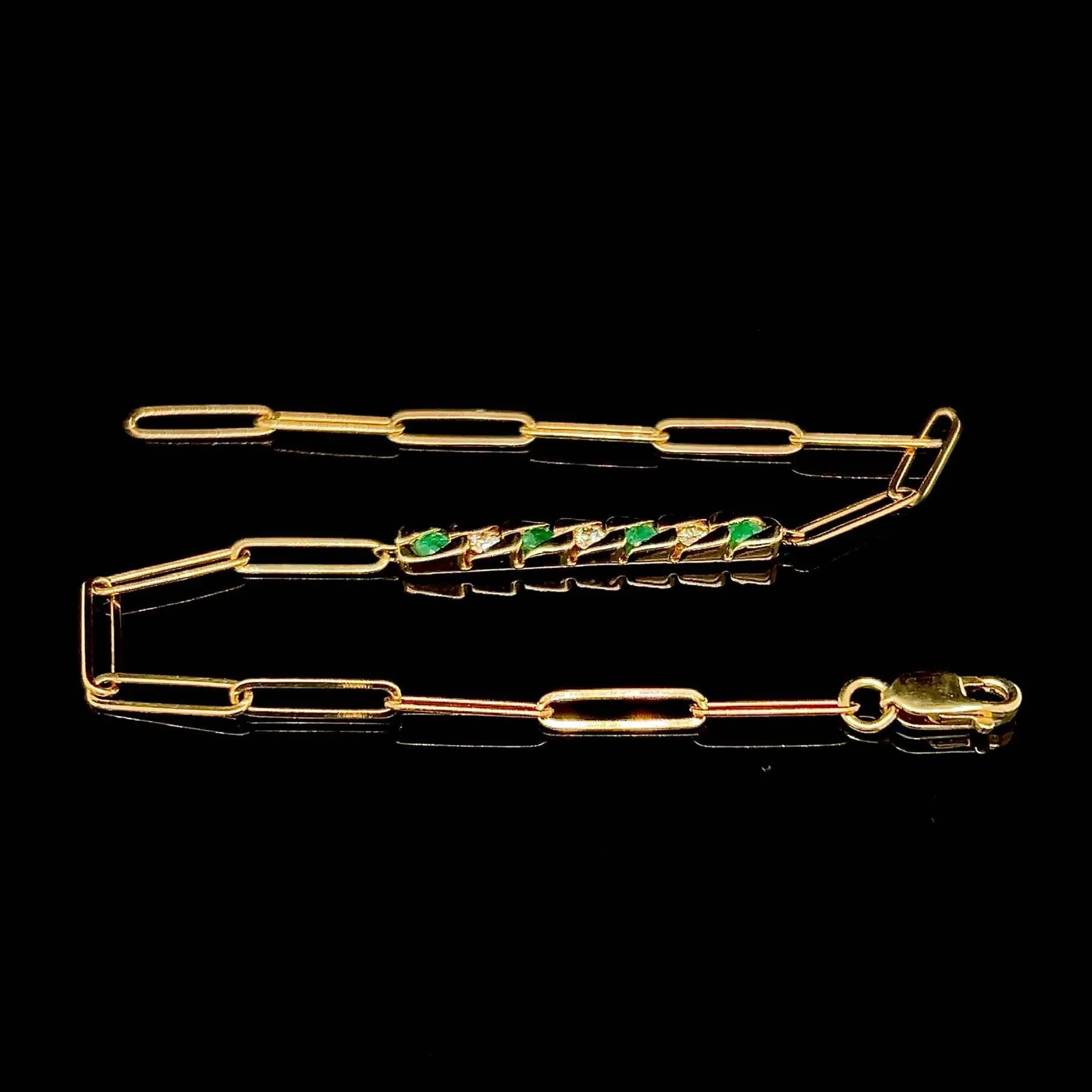 #LVNA2024 | Golden Esmeralda Flat Cubic-Link Green Emerald Genstones Diamond Bracelet 14kt