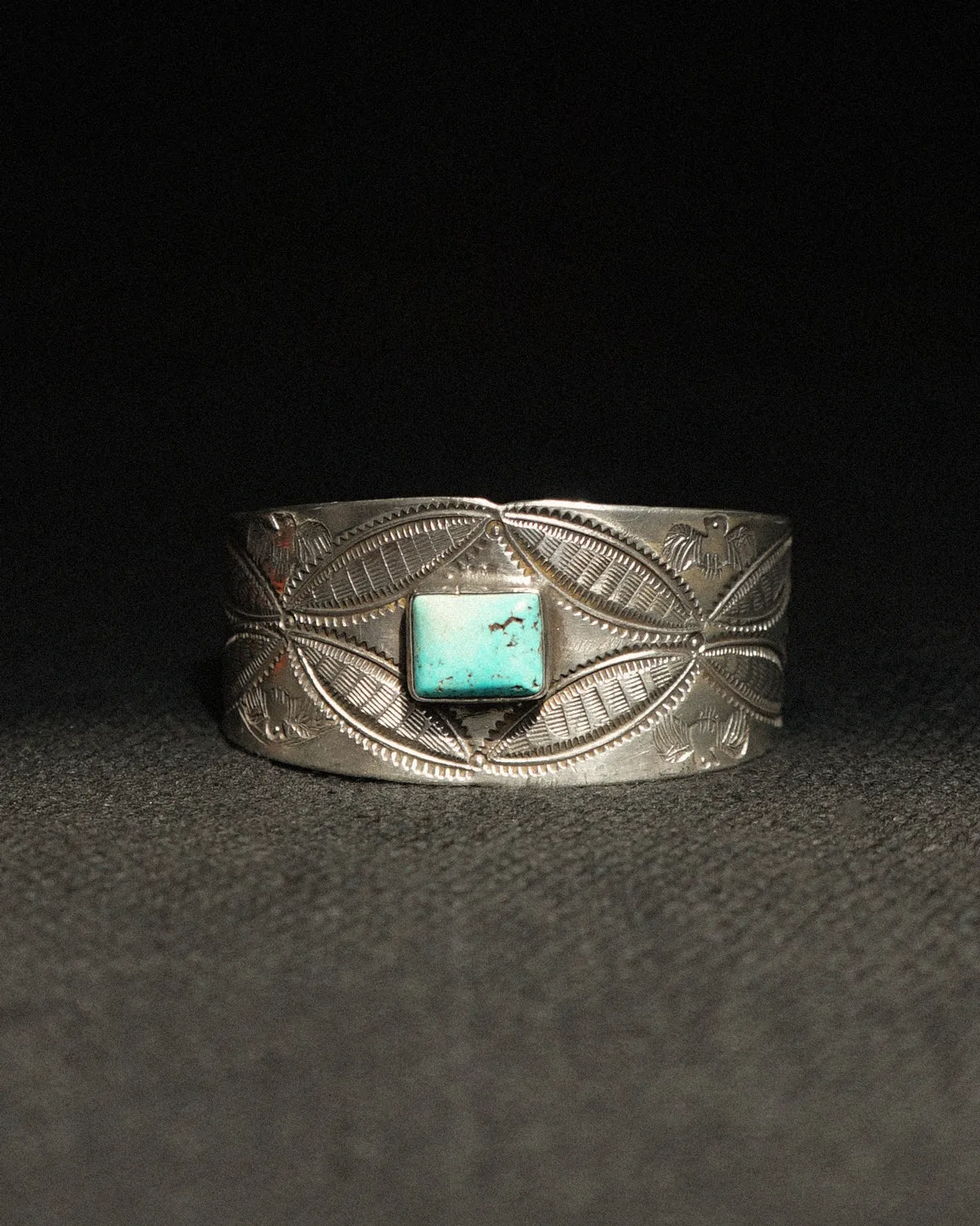 NAVAJO Silver x Turquoise Cuff Bracelet