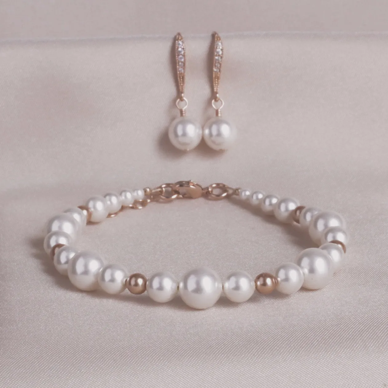 Pearl Bracelet & Earring Set