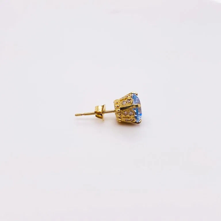 Round Aquamarine Stud Earrings