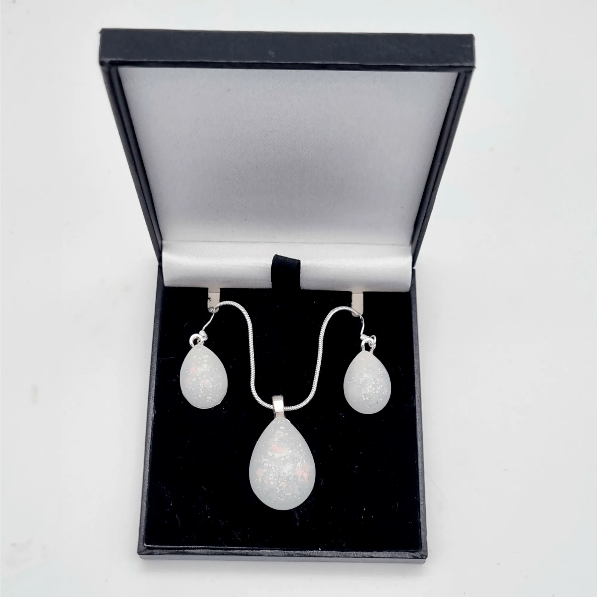 Sterling silver breastmilk jewellery sets, breastmilk keepsake in various shapes and colours