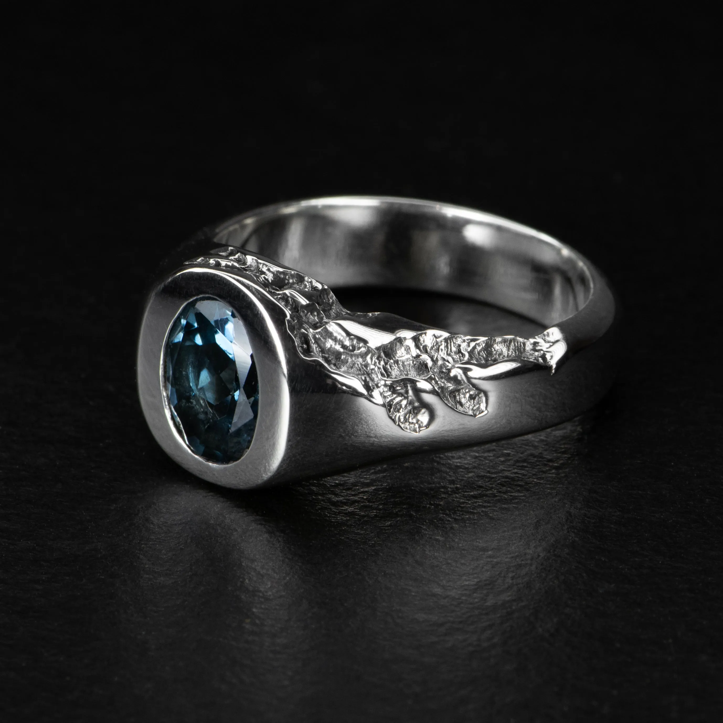 Topaz Signet Ring - QUASAR