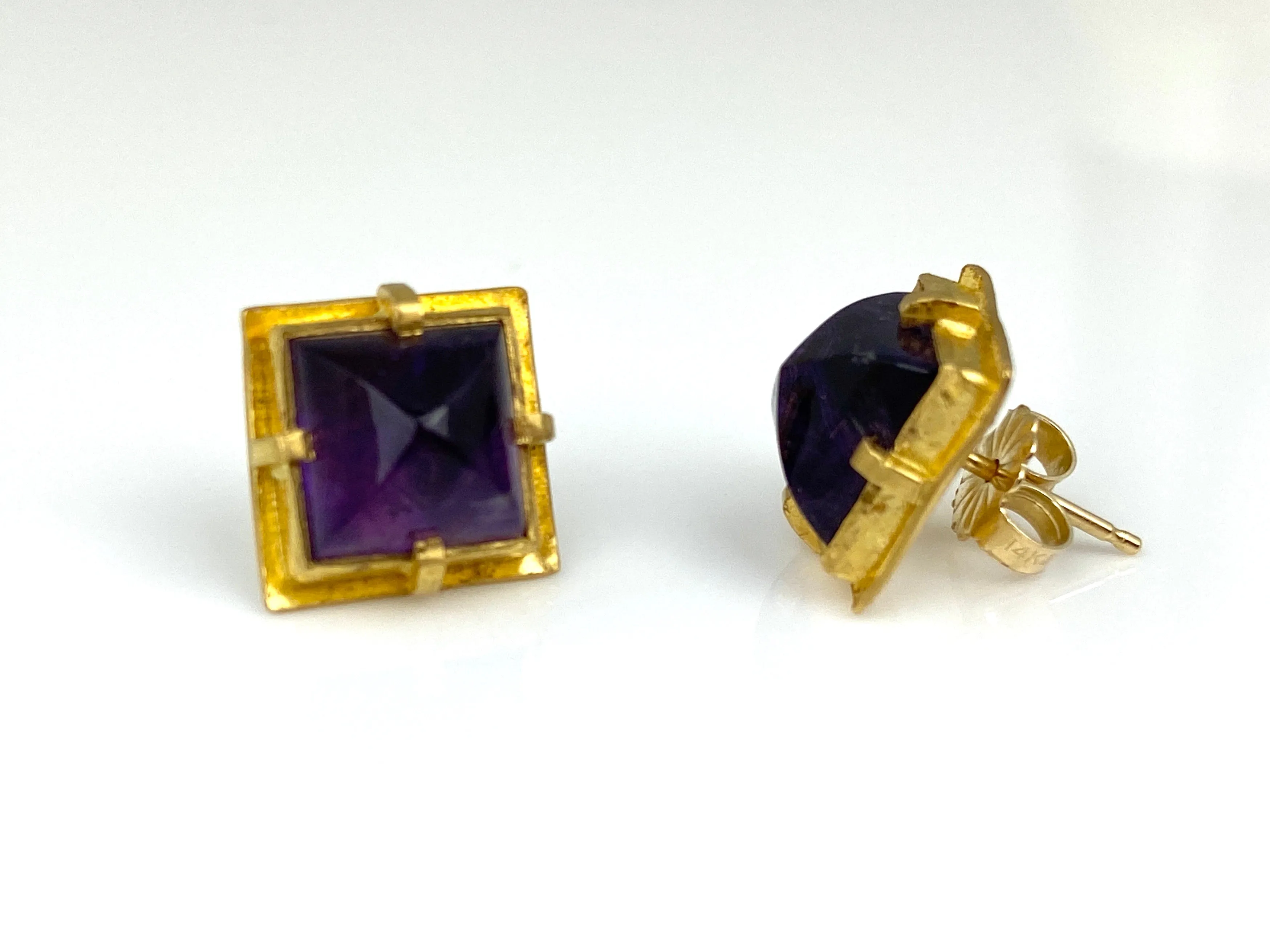 VETUS AMETHYST STUD EARRINGS