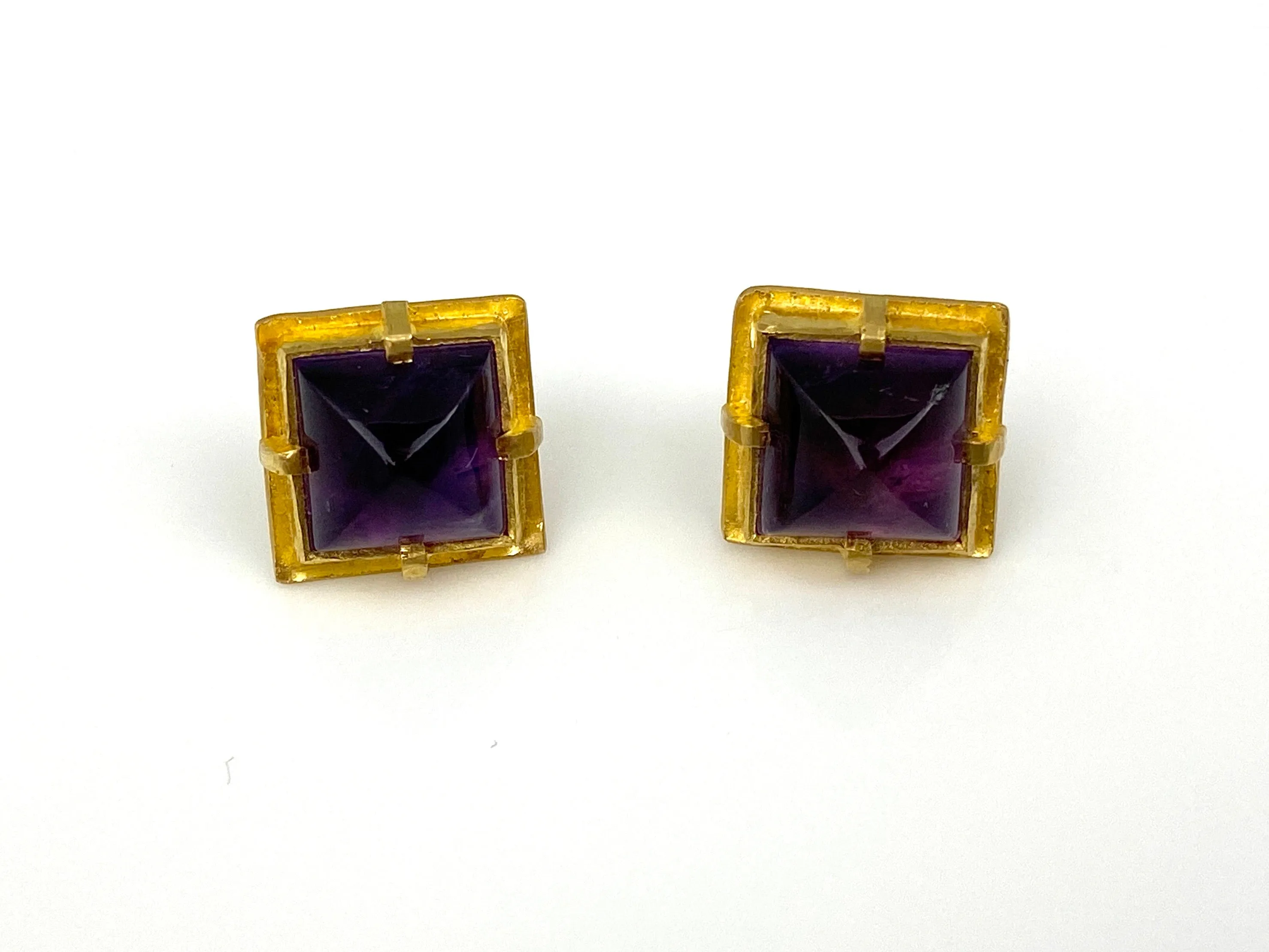 VETUS AMETHYST STUD EARRINGS