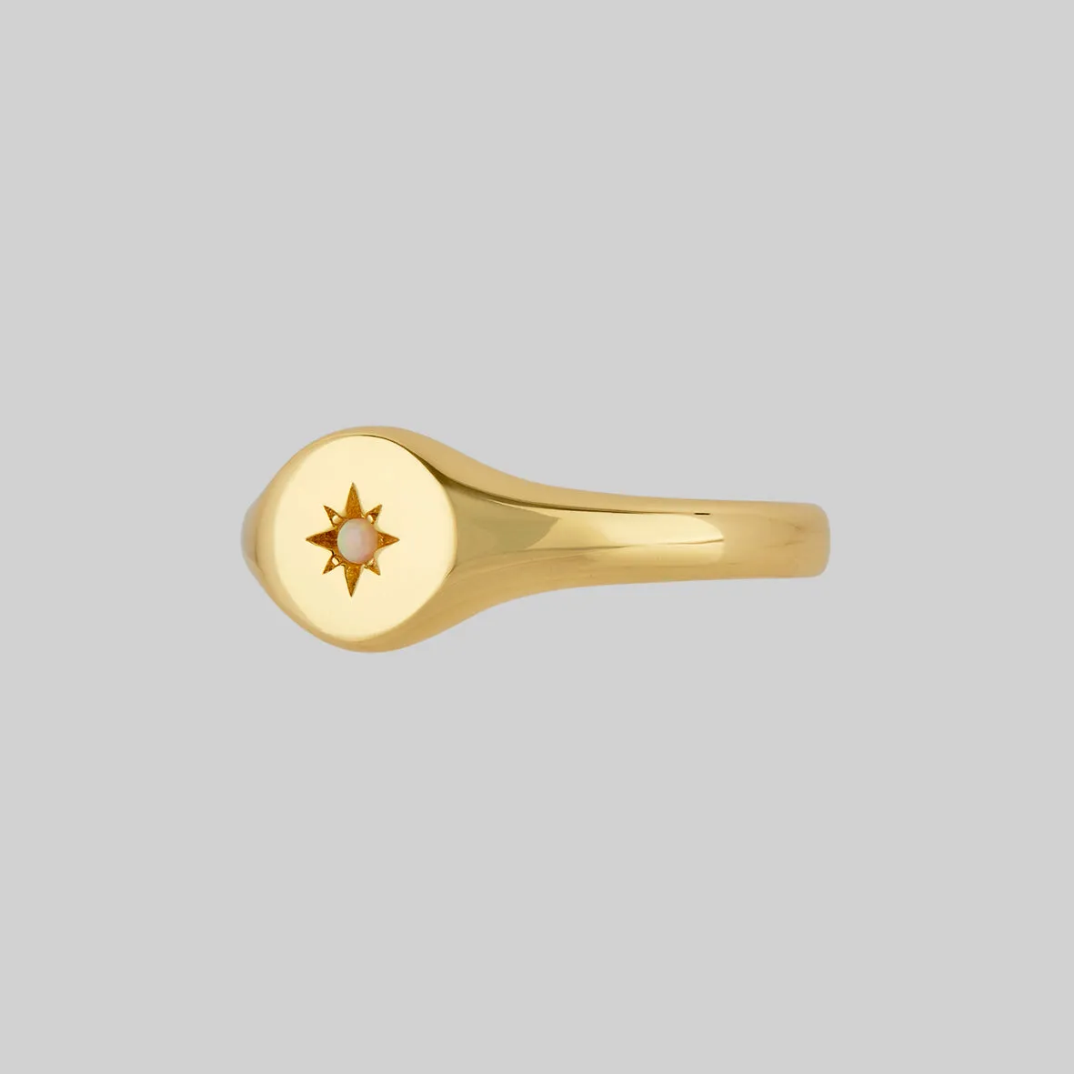 VICTORIA. Opal Signet Ring - Gold