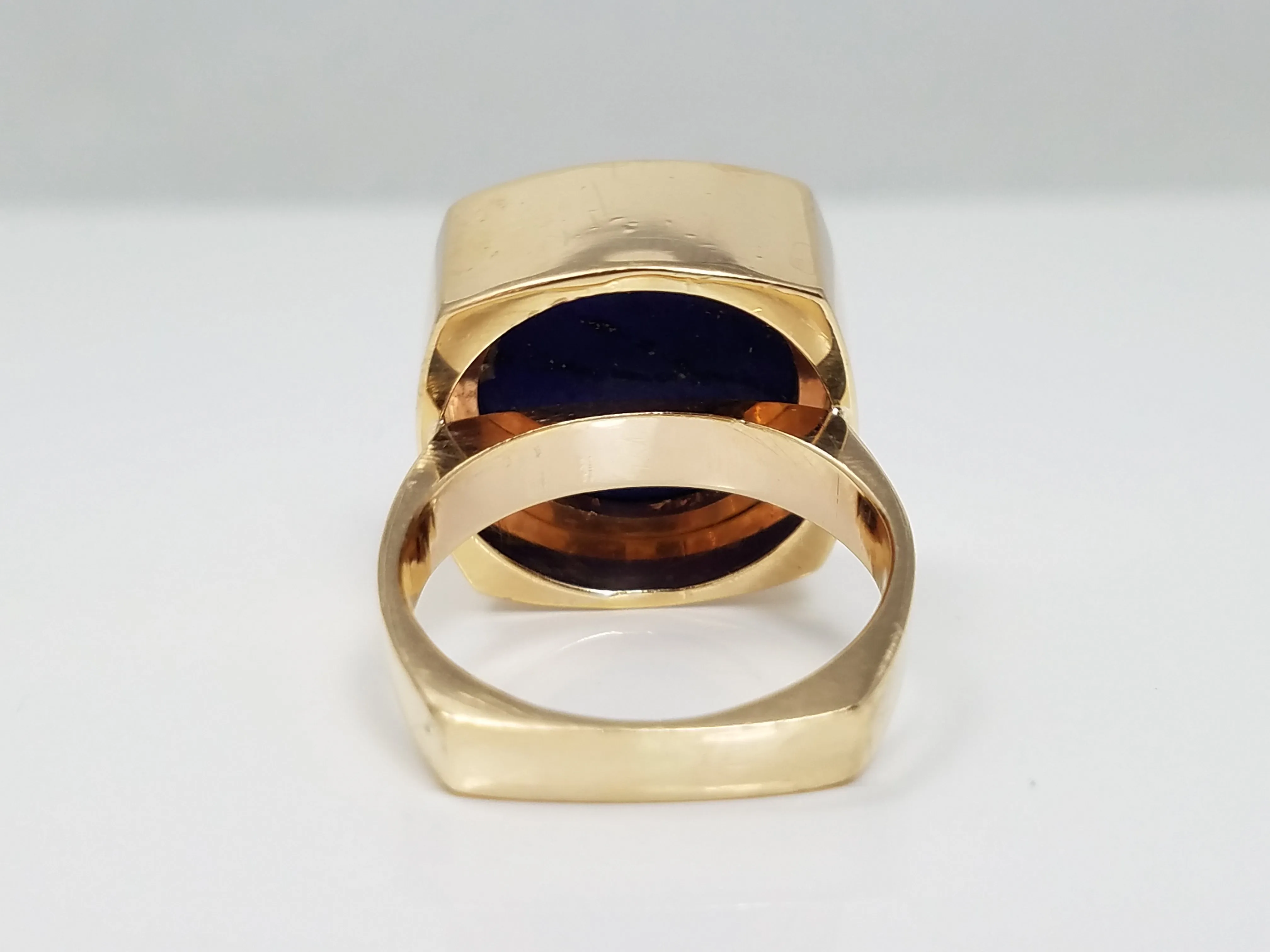 Vintage 14k Yellow Gold Lapis Ring